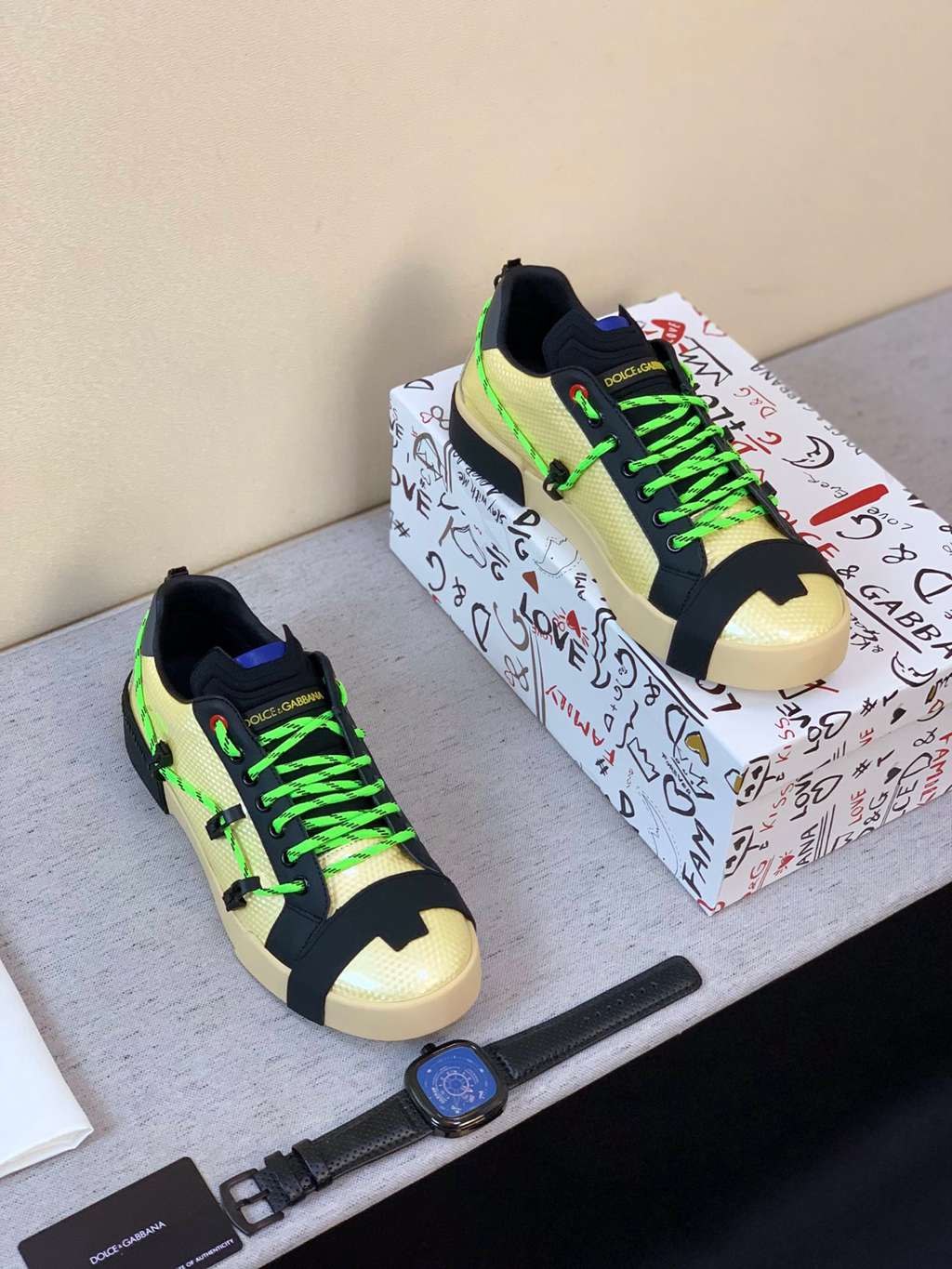 D*G sneaker